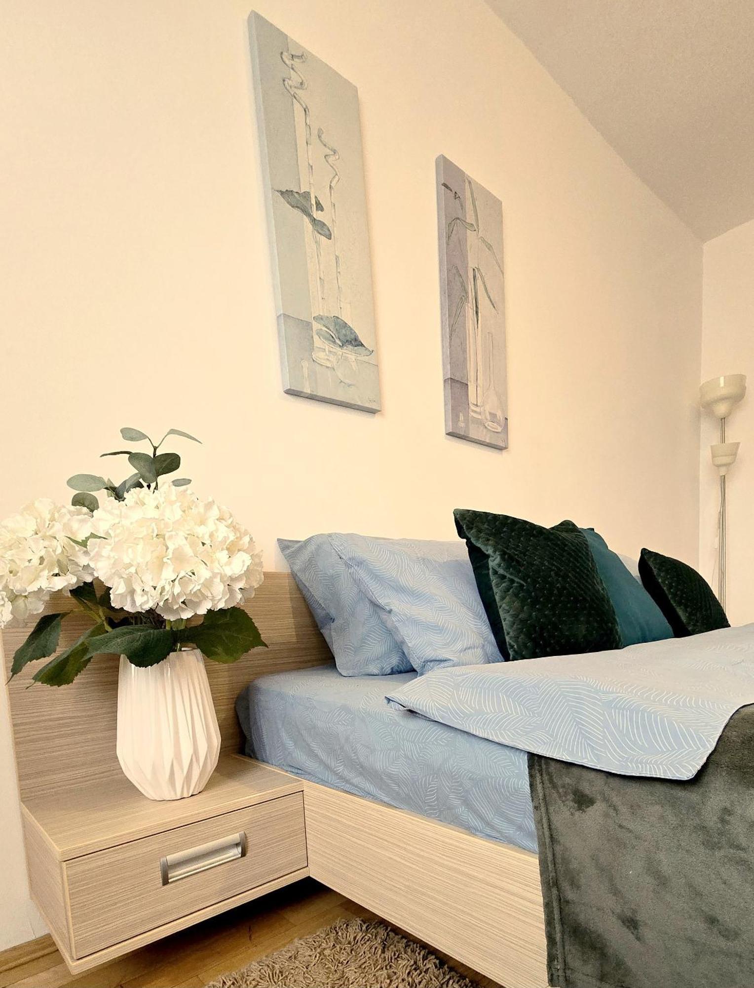 Unirii River View Apartament Bucureşti