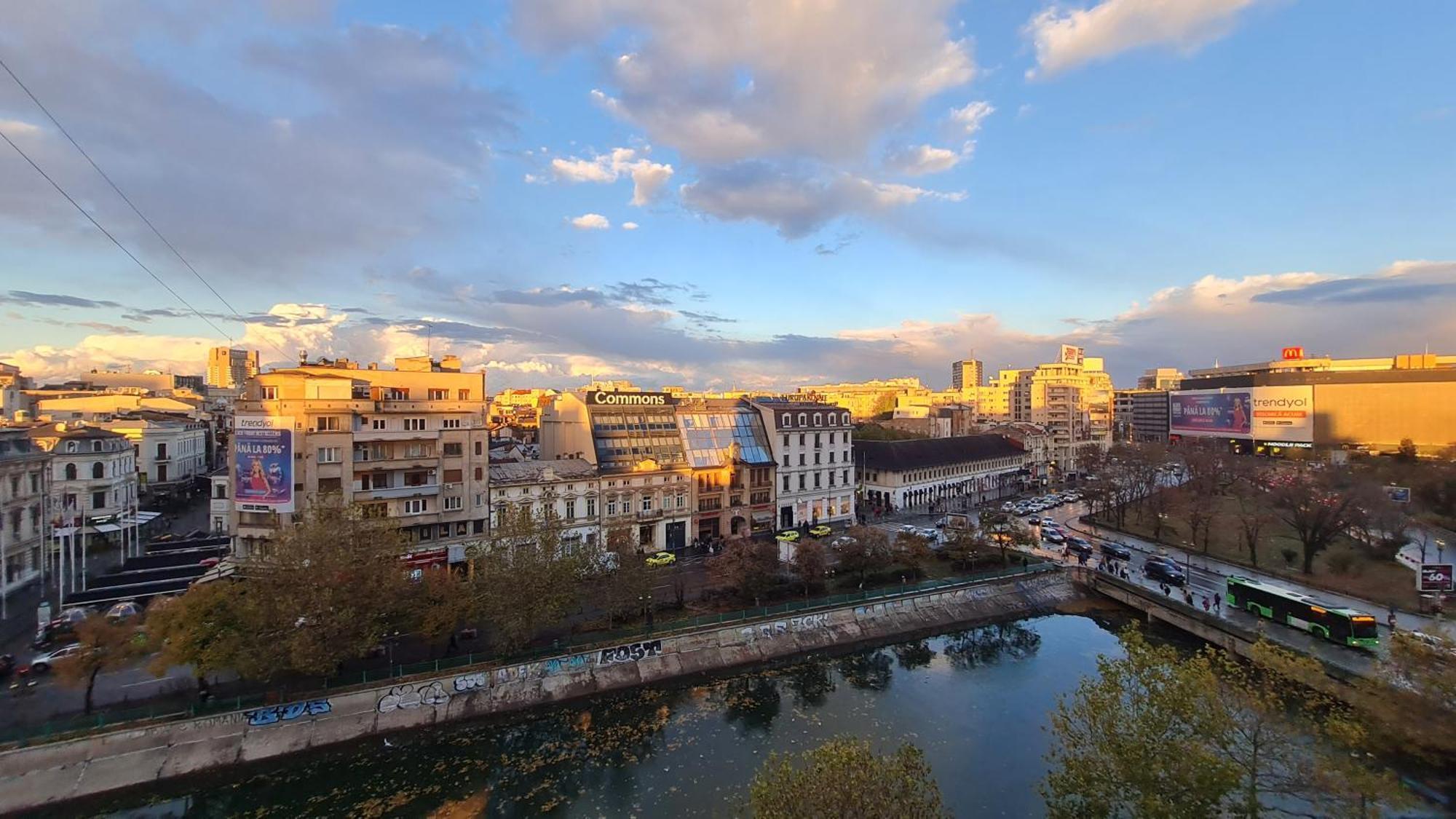 Unirii River View Apartment